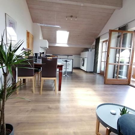 Ferienwohnung Sam Chieming Bagian luar foto